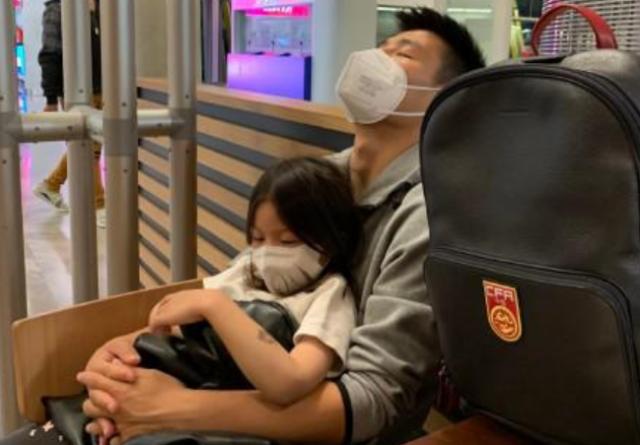 网页版登录入口-武磊深夜回国已通过防疫检查 今日将于国家队会合